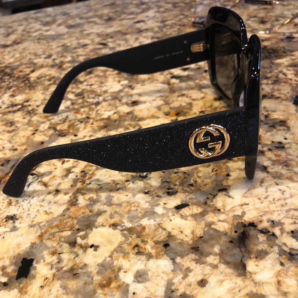 Brand new Gucci sunglasses